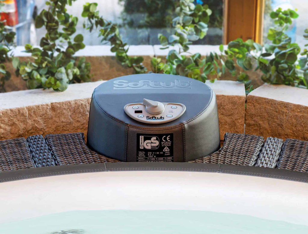 Softub Whirlpool POSEIDON X für 5-6 Pers. - Ø 200 cm